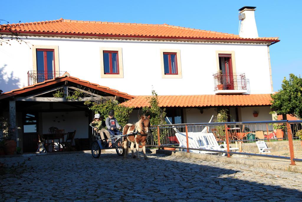 Casa Paz Do Outeiro Panzió Paredes de Coura Kültér fotó